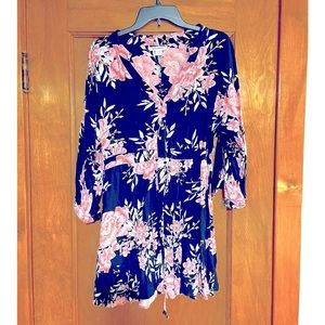 Billabong dress! Comfortable and great for fall!